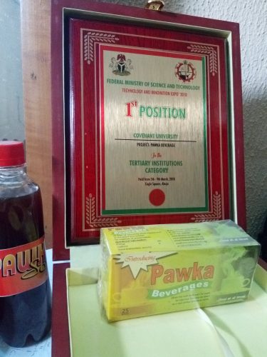 Pawka Award with the products
